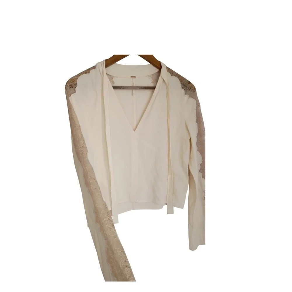 Free People Cream Lace Trim V-Neck Tie Front Blouse S Boho Ethereal Romantic Top